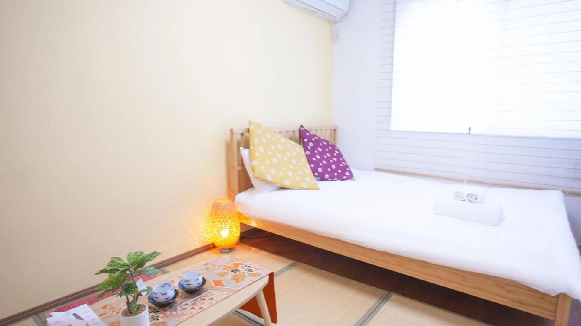 Ustay Kitakoiwa Tokyo 0*,
